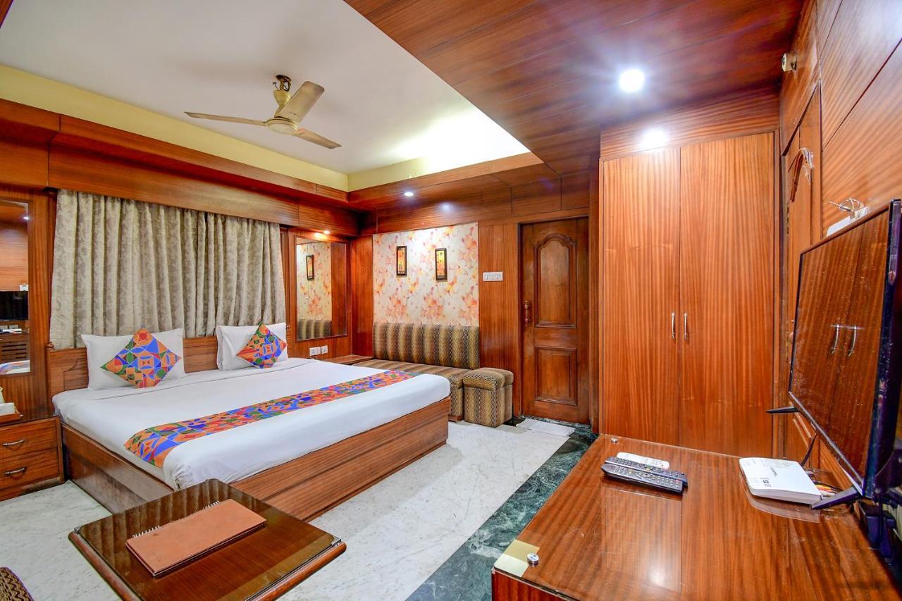 Fabhotel Panasia International Kalkutta Exterior foto