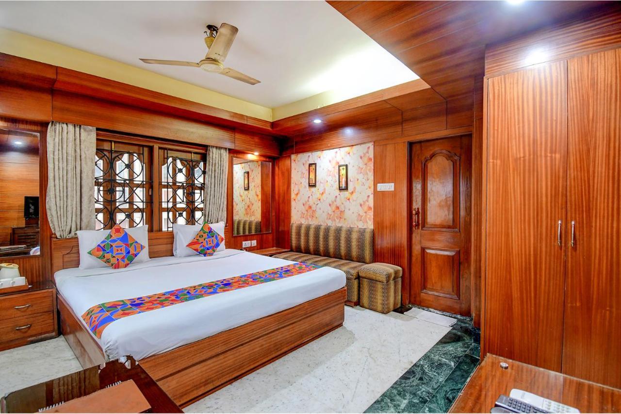Fabhotel Panasia International Kalkutta Exterior foto